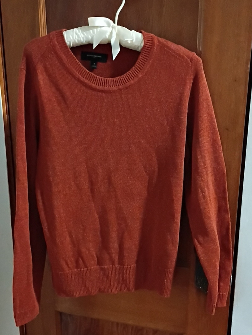 Banana Republic Women's Crewneck Sweater - Rust Orange